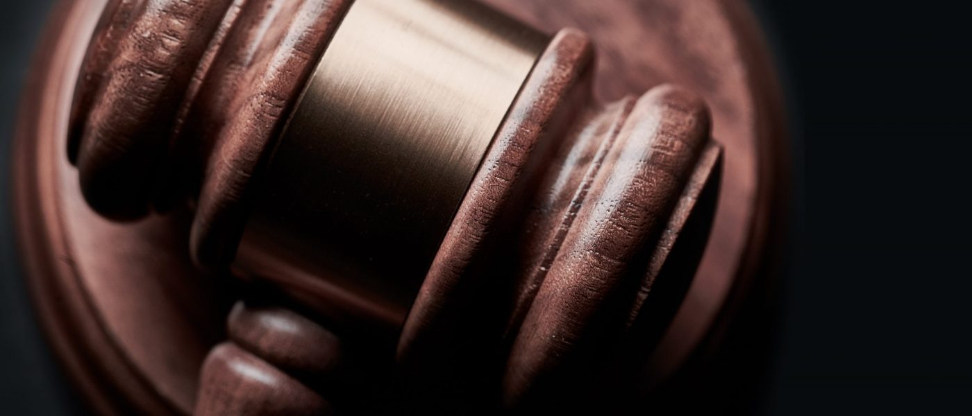 gavel-close-up Close up of a gavel